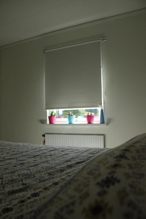 Private Room For Rent In A Villa With Garden View Almhult  Bagian luar foto